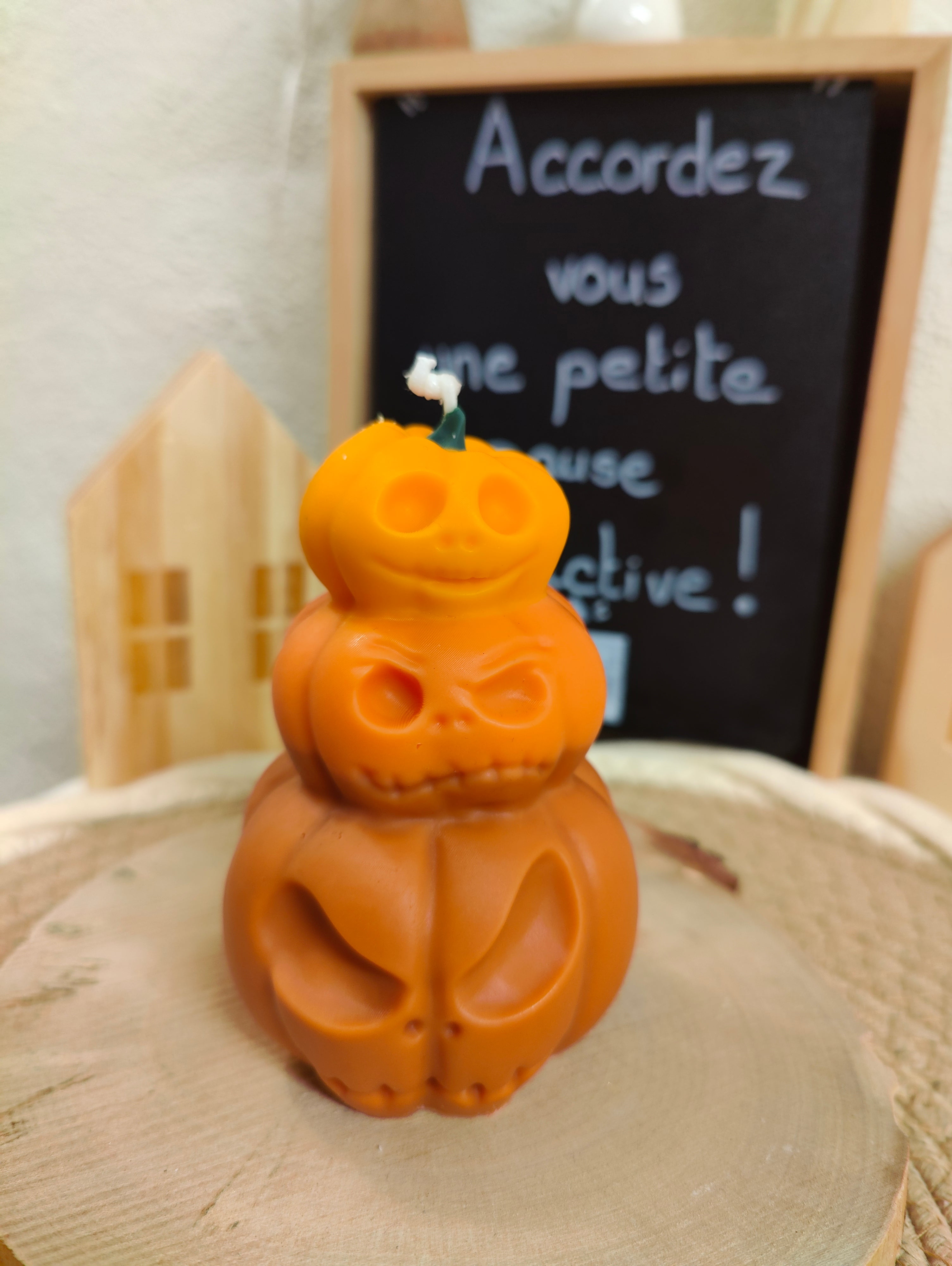Bougie Haut comme 3 citrouilles - Parfum Épices d'Automne